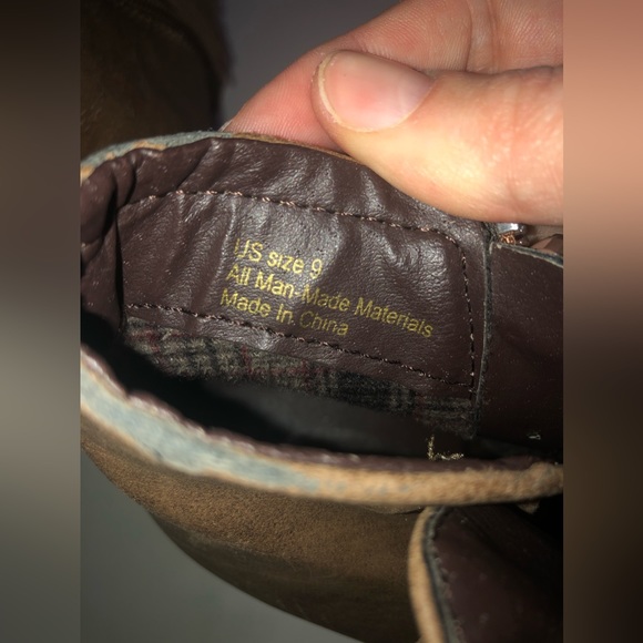 Fringy Booties - Picture 11 of 12